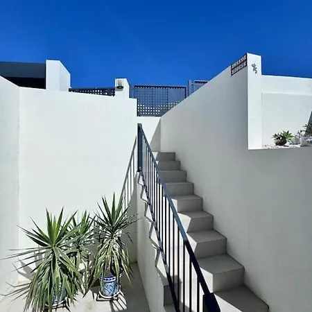 Villa Nieuwbouw Met Zwembad En Lounge