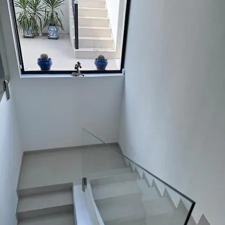 Villa Nieuwbouw Met Zwembad En Lounge