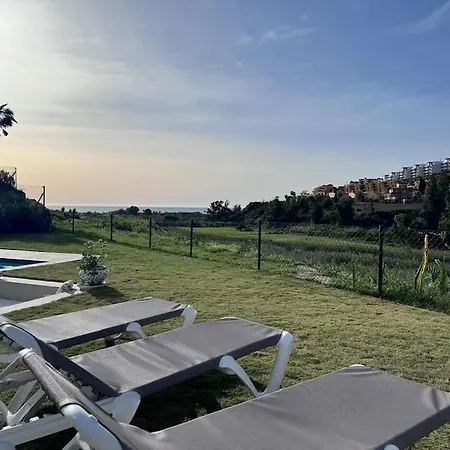 Villa Nieuwbouw Met Zwembad En Lounge